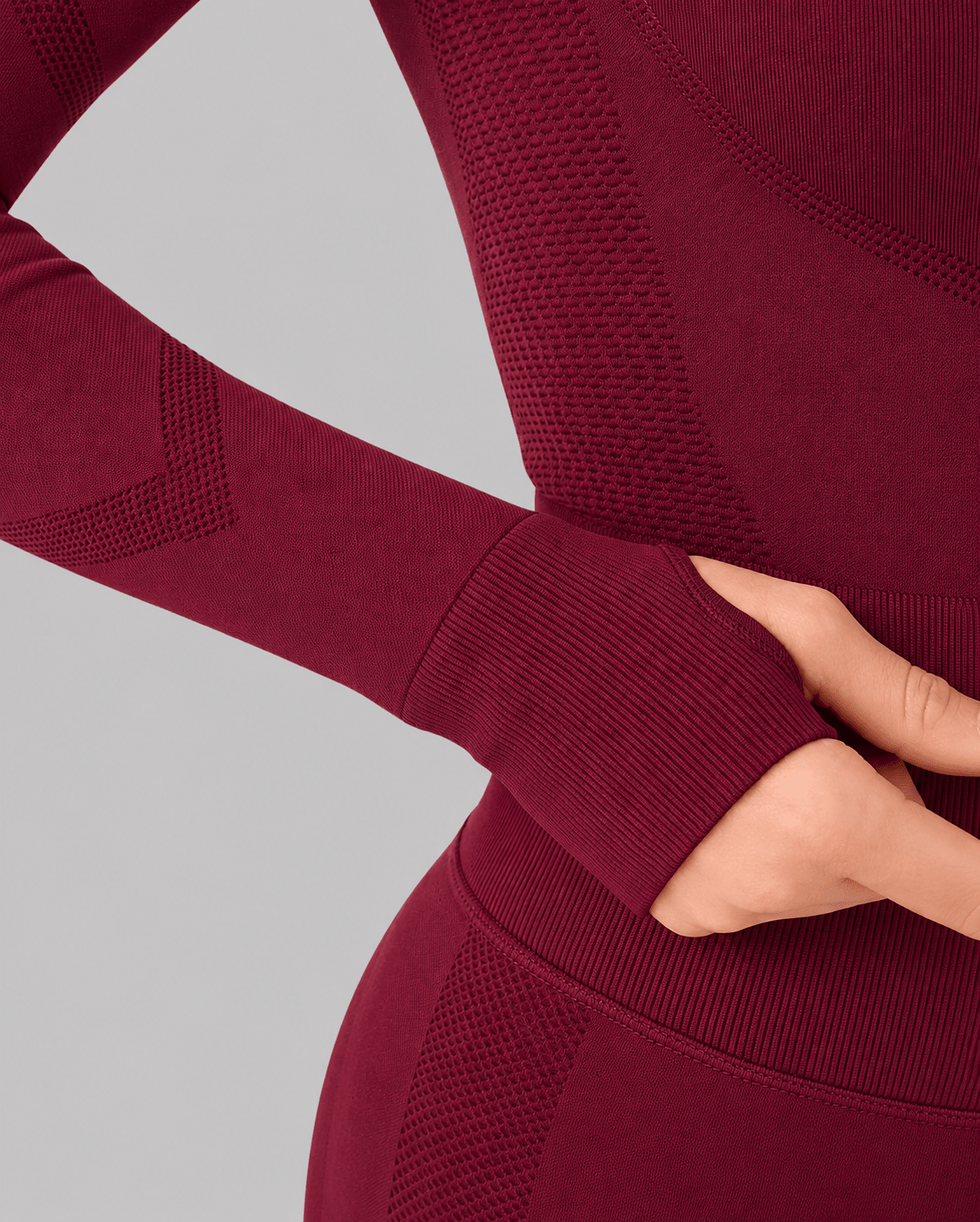 Sculpt Lift long sleeve crop top in Burgundy, vooraanzicht