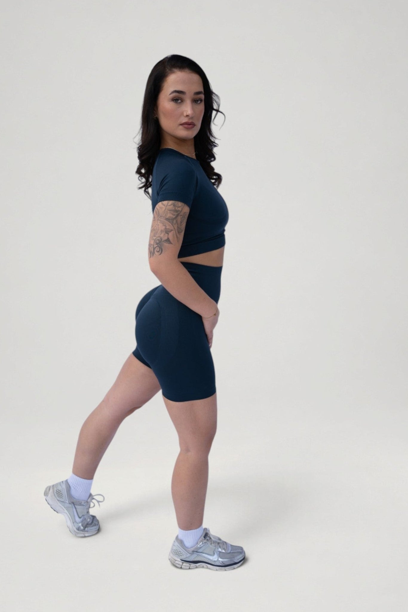 Sculpt Lift Shorts in Cobalt