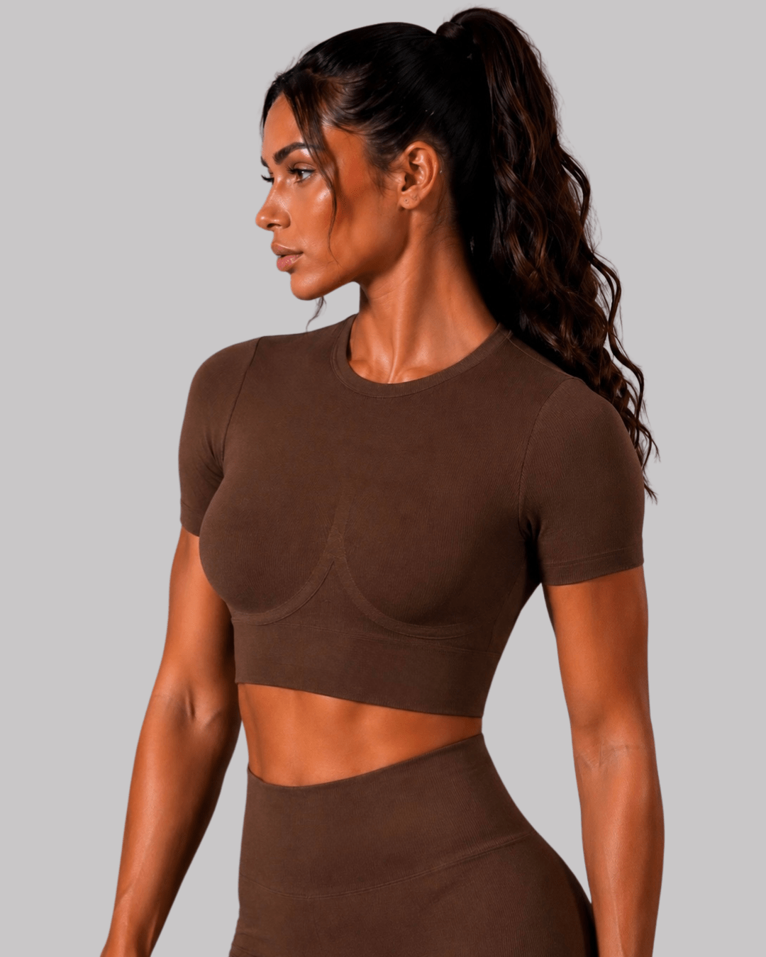 Sculpt Lift short sleeve crop top, detailfoto van de naadloze afwerking
