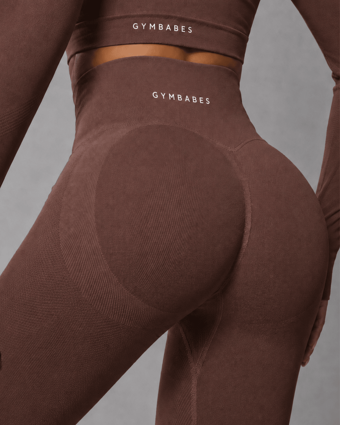 Sculpt Lift legging in Mocha, achteraanzicht met scrunch-naad