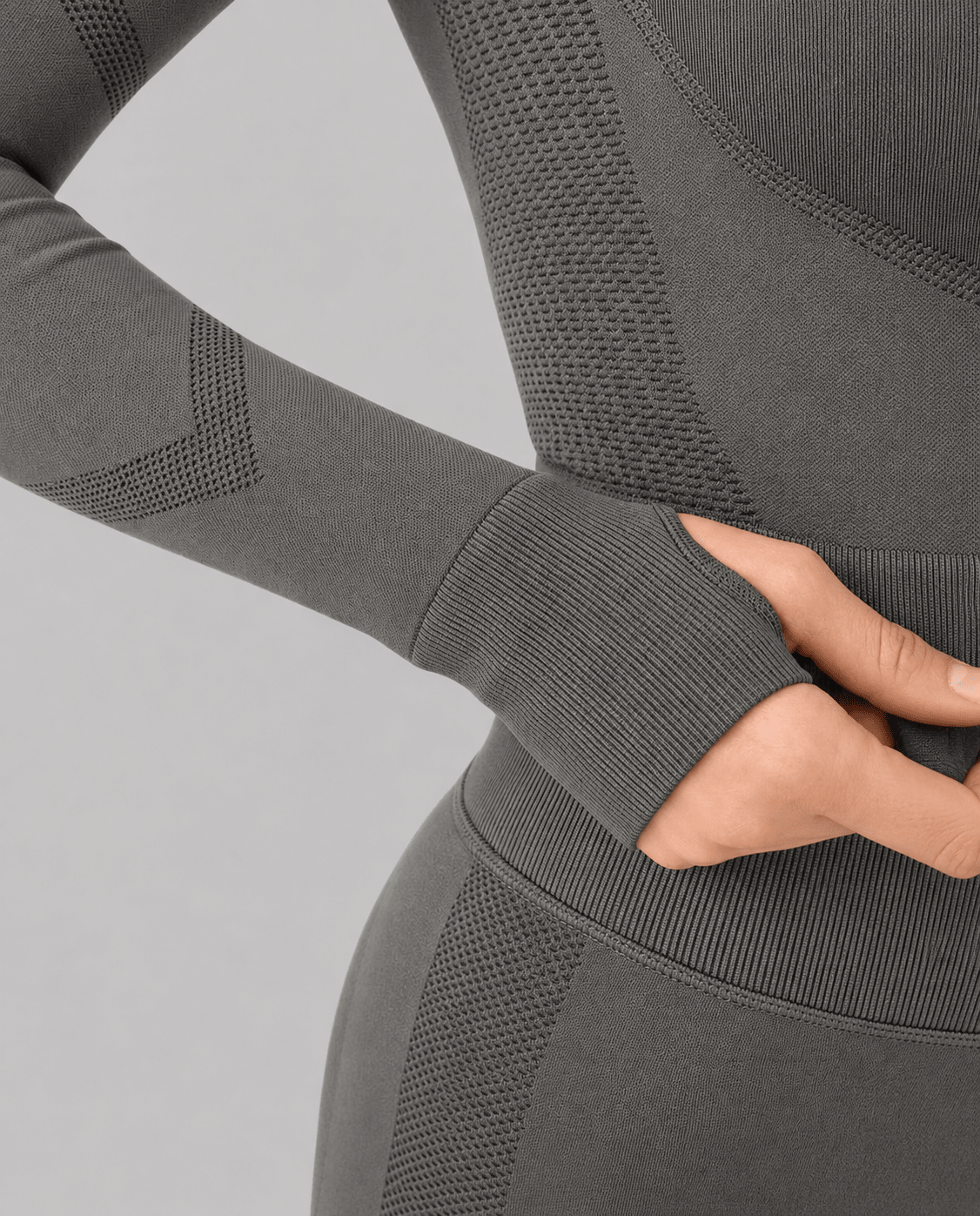 Sculpt Lift long sleeve crop top in Ash, vooraanzicht