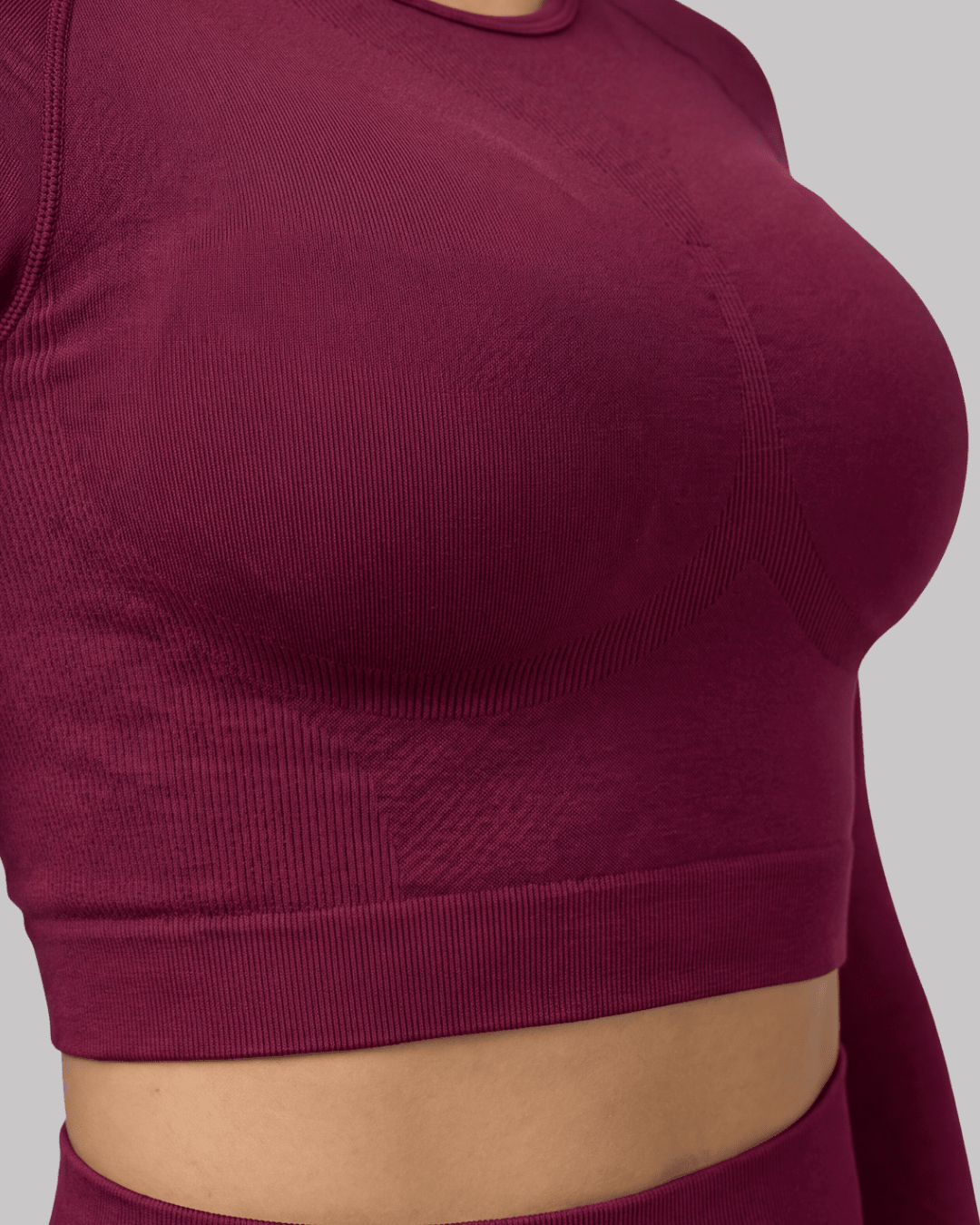 Sculpt Lift long sleeve crop top in Burgundy, achteraanzicht